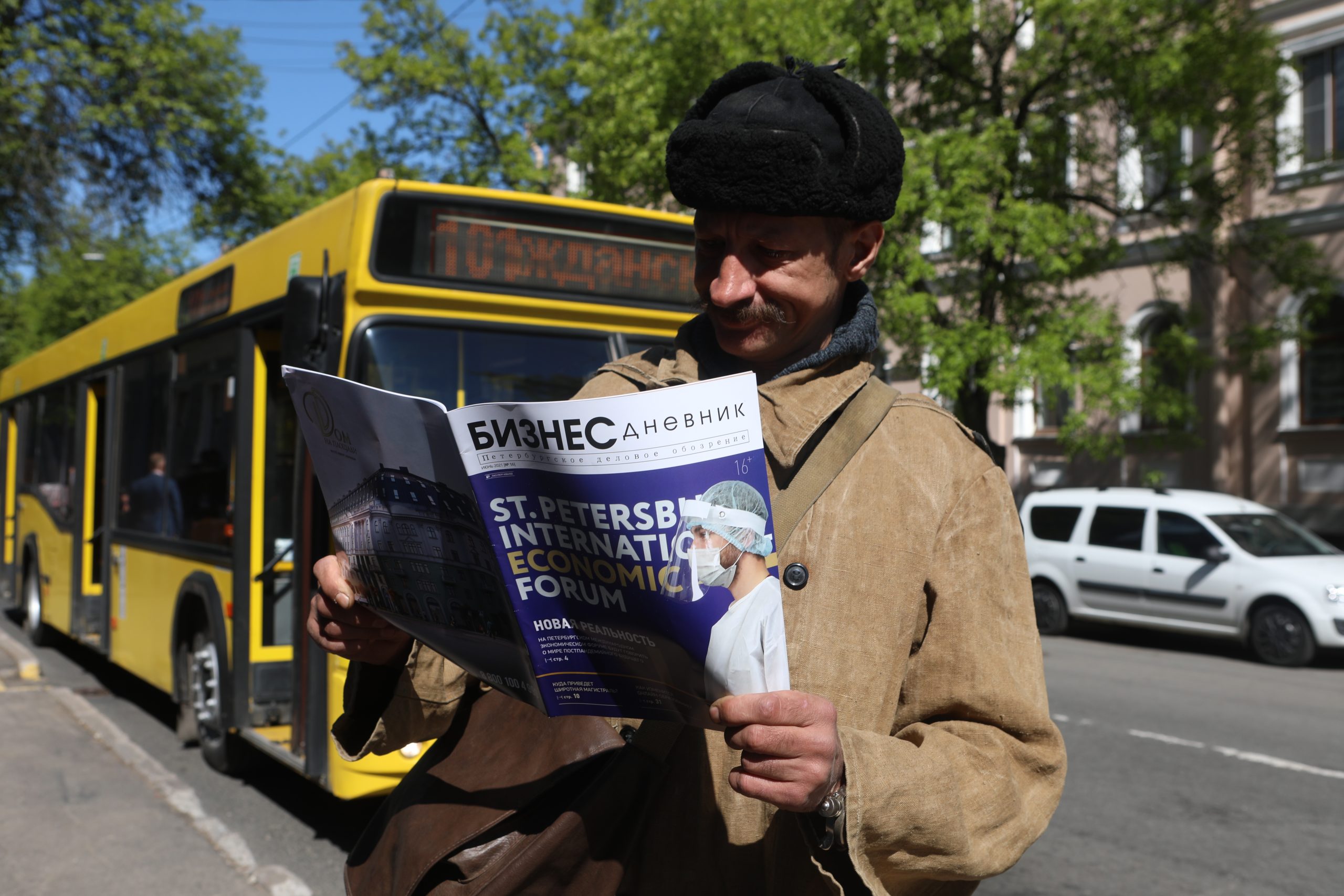 Газета «Петербургский Дневник» теперь с доставкой в автобус 101-го маршрута