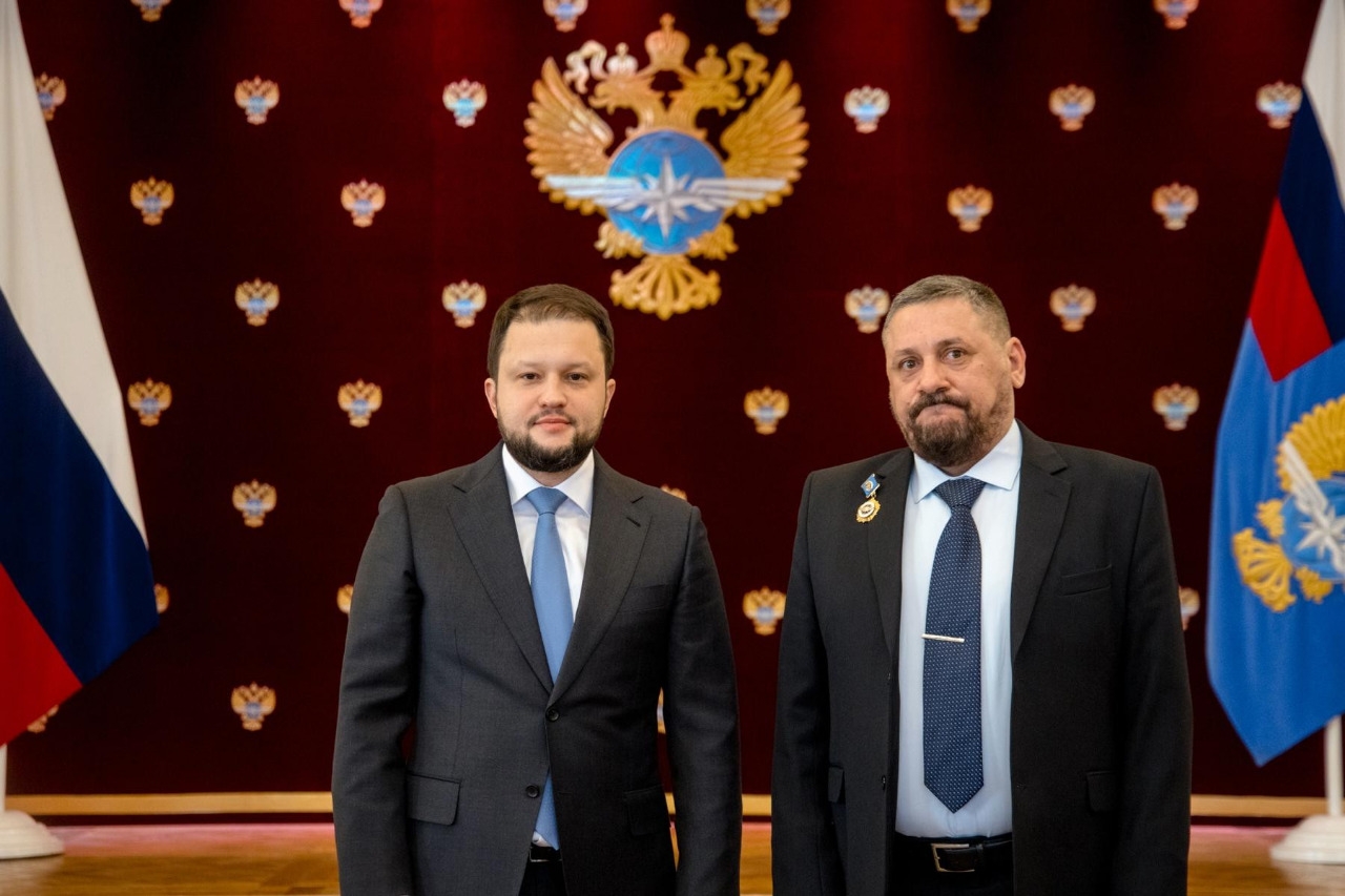 Заместитель генерального директора АО «Третий парк» Сергей Исаев награждён знаком «Почётный работник транспорта России»!